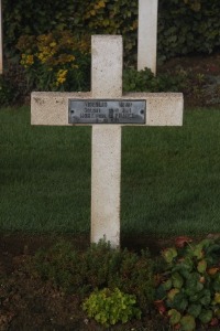 Aubigny Communal Cemetery Extension - Vigeolas, Henri
